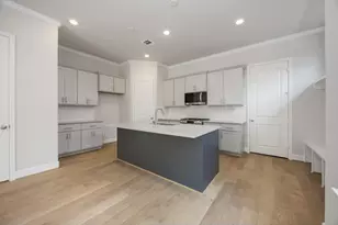 4317 Roseland St, Houston, TX 77006 - Photo 6