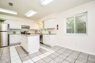 16823 Cobble Ridge Dr, Sugar Land, TX 77498 - Photo 16