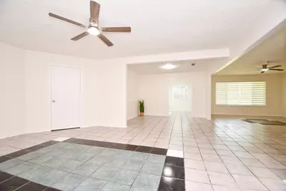 16823 Cobble Ridge Drive, Sugar Land, TX 77498 - Photo 14