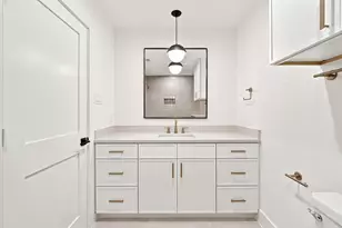 611 E 25th St, Houston, TX 77008 - Photo 32