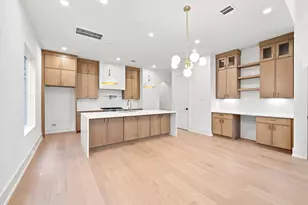 611 E 25th St, Houston, TX 77008 - Photo 8