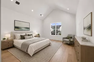 611 E 25th St, Houston, TX 77008 - Photo 14