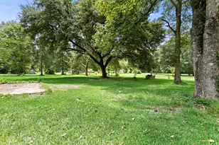 11617 Fm-92 S, Spurger, TX 77660 - Photo 30