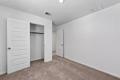 5927 Manning Oaks Street, Houston, TX 77091 - Photo 14