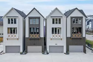 1122 W 17th St, Houston, TX 77008 - Photo 2