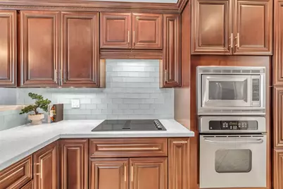 2555 Bering Drive #15, Houston, TX 77057 - Photo 16