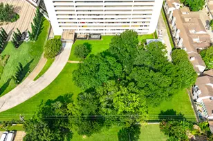 2555 Bering Dr, Houston, TX 77057 - Photo 32