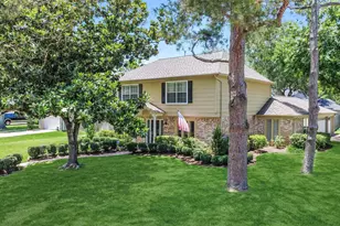 18102 Longmoor Dr, Houston, TX 77084 - Photo 2