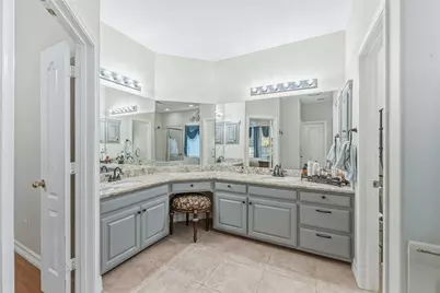 2914 Wilshire Lane, Baytown, TX 77521 - Photo 20