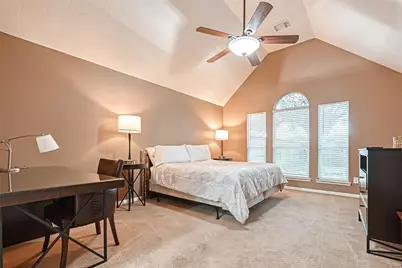 5213 Cottonwood Creek Lane, League City, TX 77573 - Photo 12