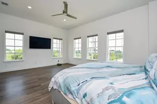 703 Bringhurst St, Houston, TX 77020 - Photo 16