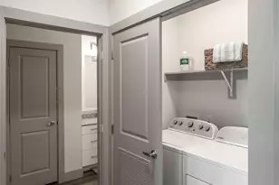 13958 Cottingham Rd, Houston, TX 77048 - Photo 16