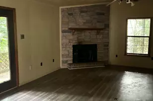 360 L R Outlaw Ln, Cleveland, TX 77328 - Photo 6