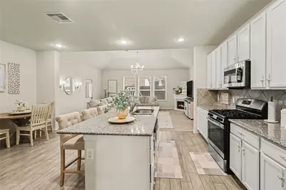 241 Cunningham Fir Trail, Conroe, TX 77301 - Photo 12