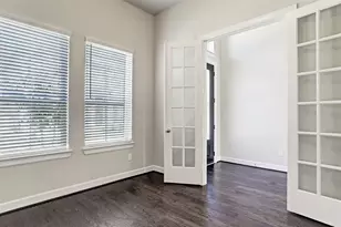 294 Peninsula Pt Dr, Montgomery, TX 77356 - Photo 8