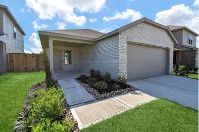 1542 San Sebastien Drive, Conroe, TX 77301 - Photo 2