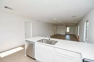 1542 San Sebastien Dr, Conroe, TX 77301 - Photo 18
