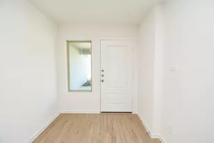 1542 San Sebastien Dr, Conroe, TX 77301 - Photo 10