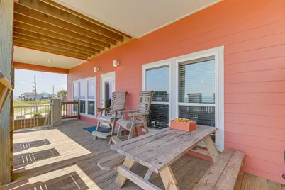 1963 Ave J, Port Bolivar, TX 77650 - Photo 4