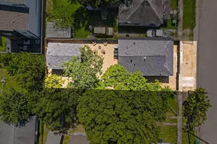 1308 Sydnor St, Houston, TX 77020 - Photo 44