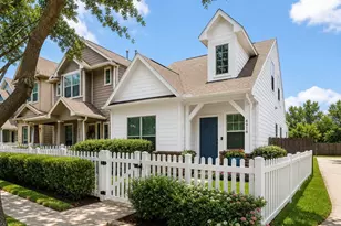 4918 Vista Village Ln, Houston, TX 77092 - Photo 2