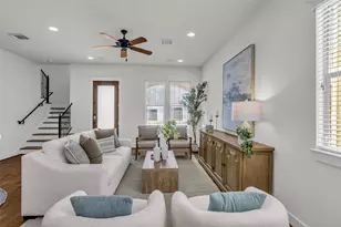 1122 W 18th St, Houston, TX 77008 - Photo 10