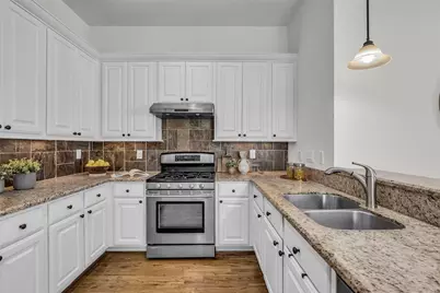 1122 W 18th Street, Houston, TX 77008 - Photo 16