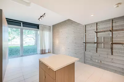 3600 Montrose Boulevard #104, Houston, TX 77006 - Photo 4