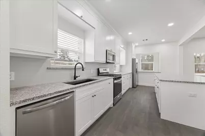 30731 Martens Road, Tomball, TX 77375 - Photo 12