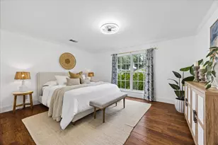 2406 Brooktree Dr, Houston, TX 77008 - Photo 18