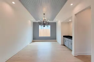 6525 Rolla St, Houston, TX 77055 - Photo 10