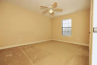 113 Silver Bay Lane, Lake Jackson, TX 77566 - Photo 10