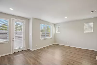 10014 Rustic Charm Street, Houston, TX 77080 - Photo 8