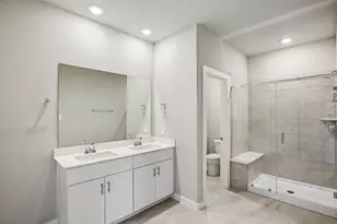 10014 Rustic Charm St, Houston, TX 77080 - Photo 32