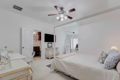 38 S Pinto Point Circle, The Woodlands, TX 77389 - Photo 42