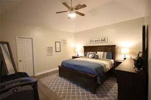 114 Chandler Ct, Sugar Land, TX 77479 - Photo 8