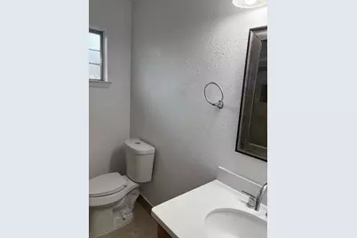 10446 Towneview Drive, Sugar Land, TX 77498 - Photo 16