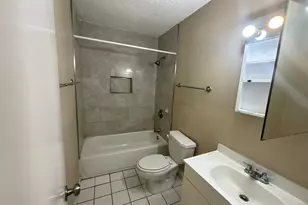 2287 Triway Ln, Houston, TX 77043 - Photo 18