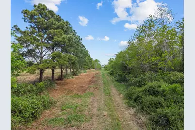 4700 Starboard Lane, Dickinson, TX 77539 - Photo 2