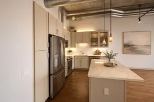 4899 Montrose Blvd, Houston, TX 77006 - Photo 8