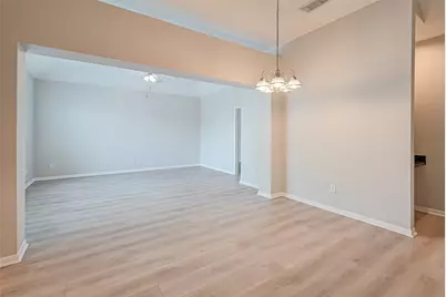 717 Cedarwood, Friendswood, TX 77546 - Photo 12