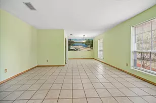 11347 Angelique Dr, Houston, TX 77065 - Photo 4