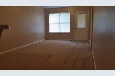 1715 Hazelwood Street, Conroe, TX 77301 - Photo 2