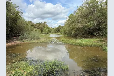 33450 Howell Road, Waller, TX 77484 - Photo 16