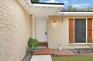 7610 Smiling Wood Ln, Houston, TX 77086 - Photo 4