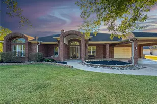 310 Rustic Ln, Friendswood, TX 77546 - Photo 1