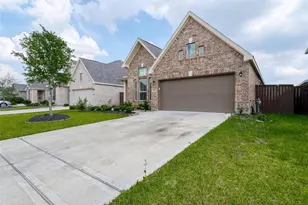 24303 Wild Bramble Ln, Katy, TX 77493 - Photo 2