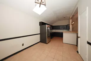 13563 Catalina Village Dr, Houston, TX 77083 - Photo 16