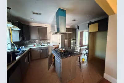 880 Prairie Street, Beaumont, TX 77701 - Photo 6