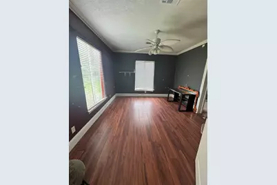 880 Prairie Street, Beaumont, TX 77701 - Photo 10